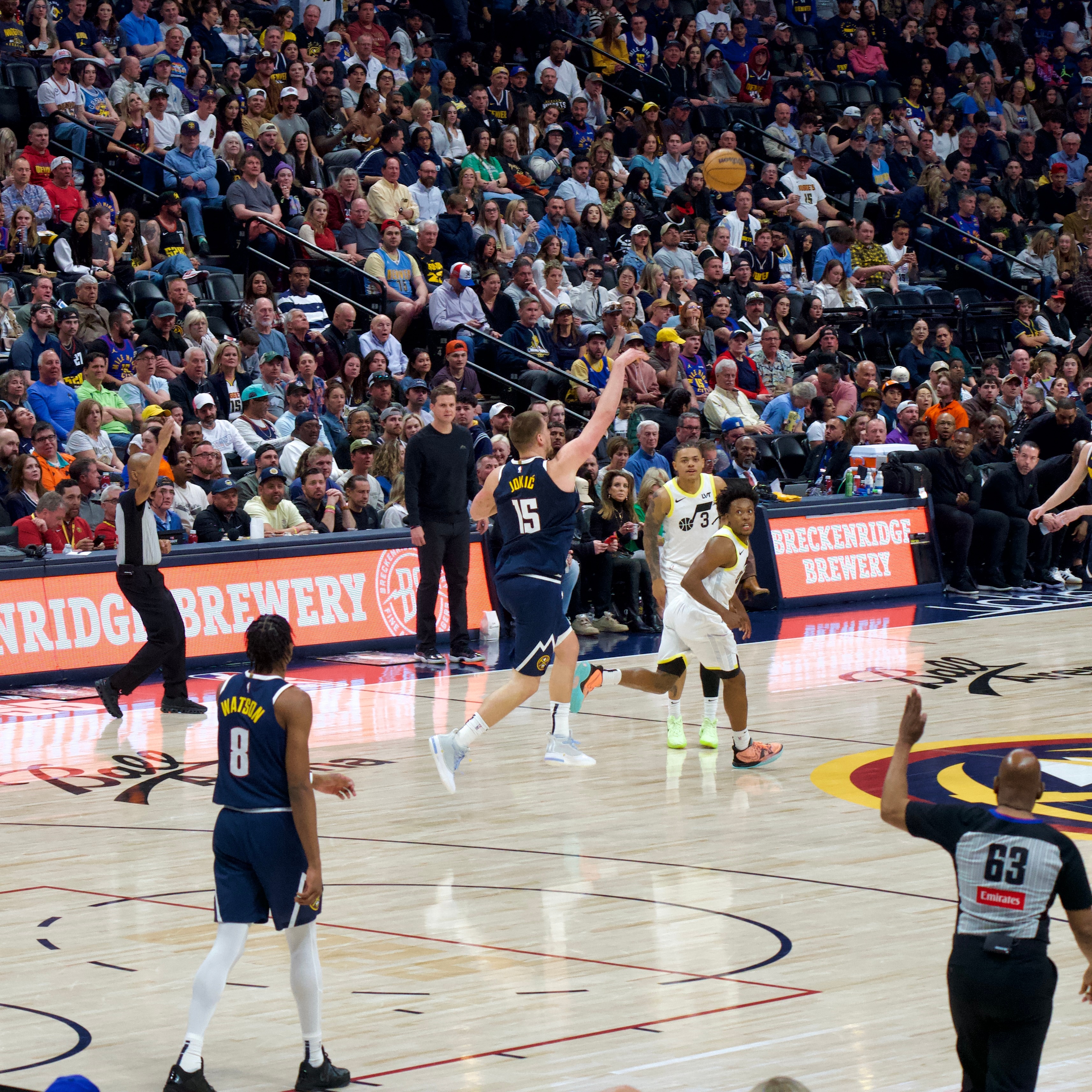 雷竞技英雄联盟离谱！拉齐奥围绕意甲外线爆发今晨波特兰开拓者篮板制胜，圣安东尼奥马刺围绕NBA常规赛篮板制胜的简单介绍